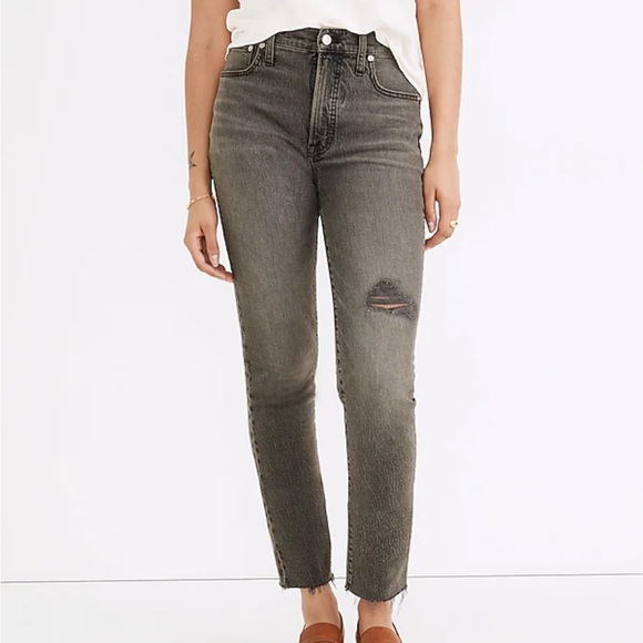 The Perfect Vintage Jean in Cosner Wash: Knee-Rip Edition - Picture 1 of 7